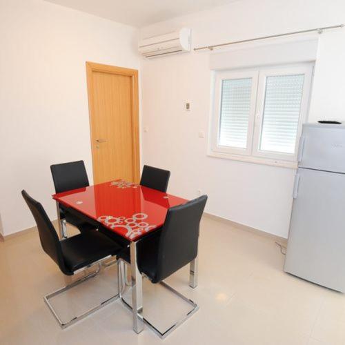 Apartmani Ivo Подстрана Екстер'єр фото