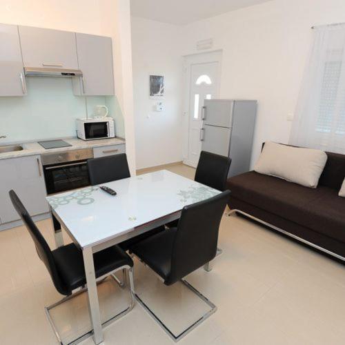 Apartmani Ivo Подстрана Екстер'єр фото
